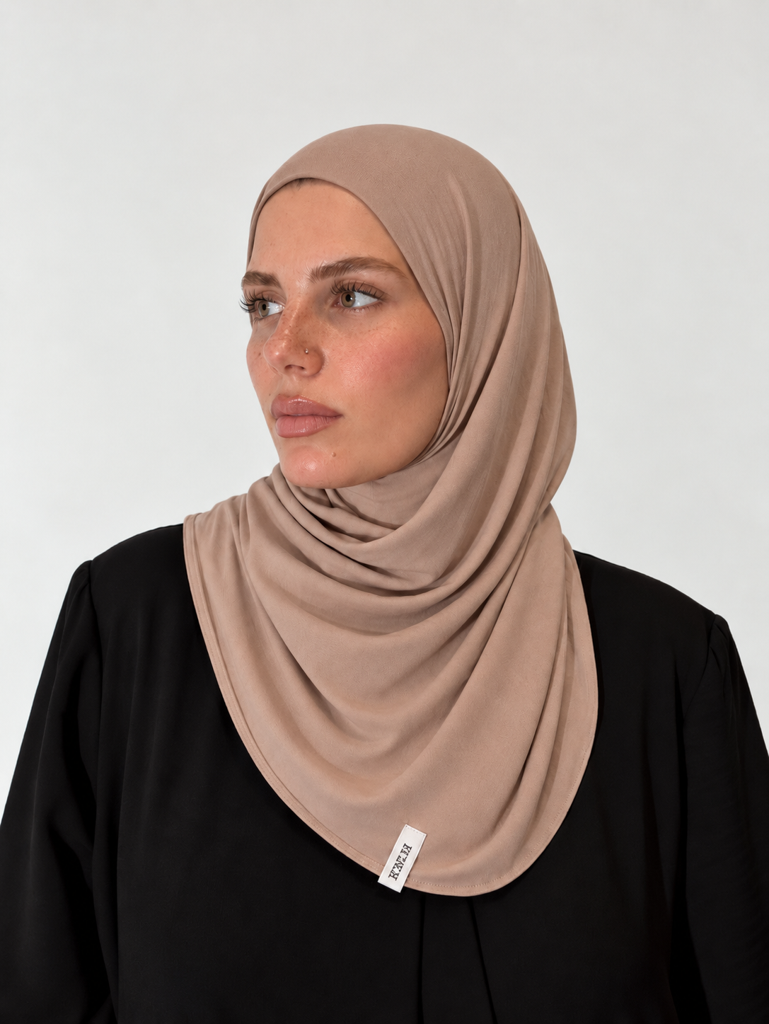 Hijab prêt à enfiler latté